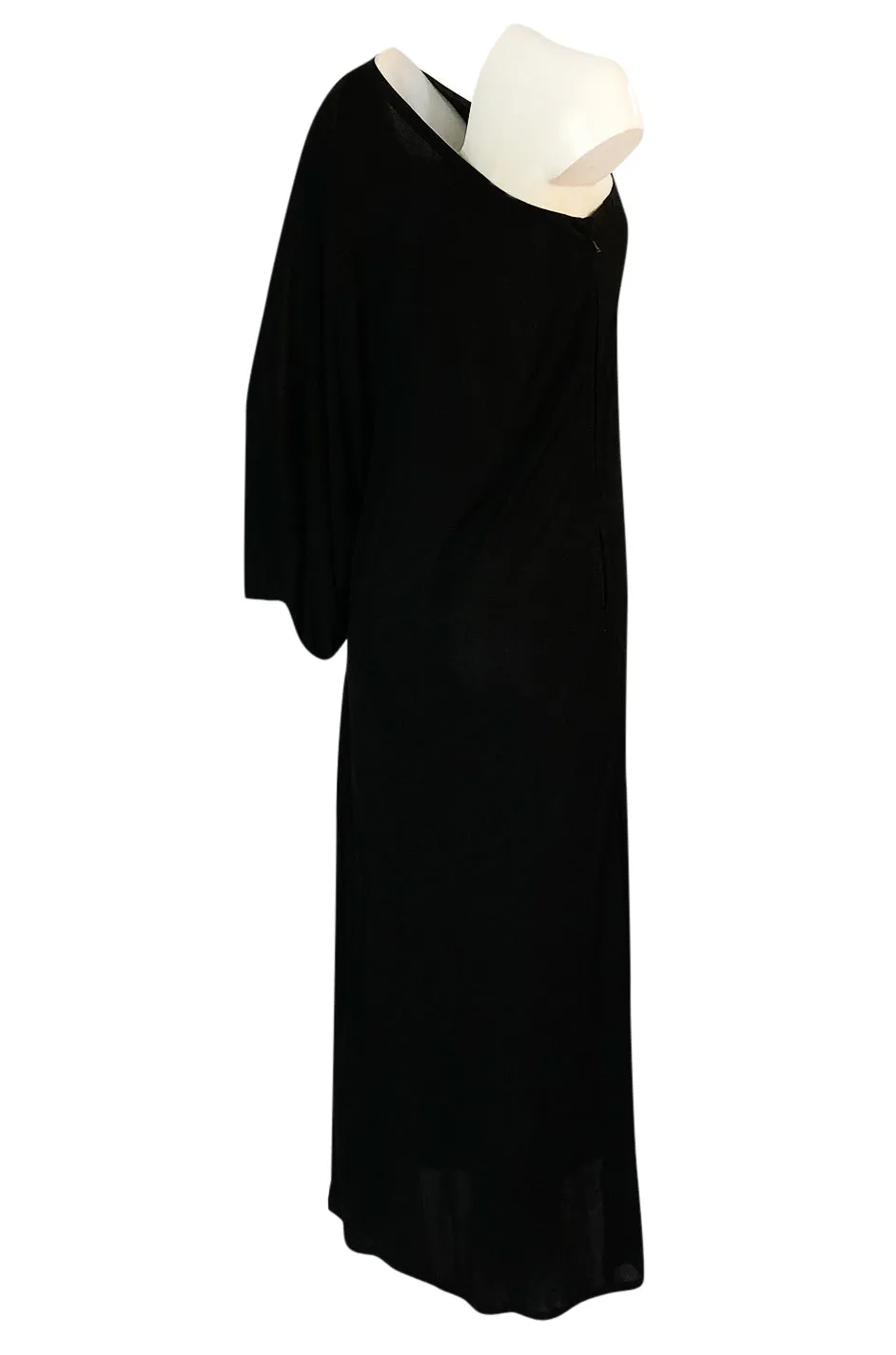 1940s Nettie Vogues One Shoulder Black Jersey Dress with Matching Turban