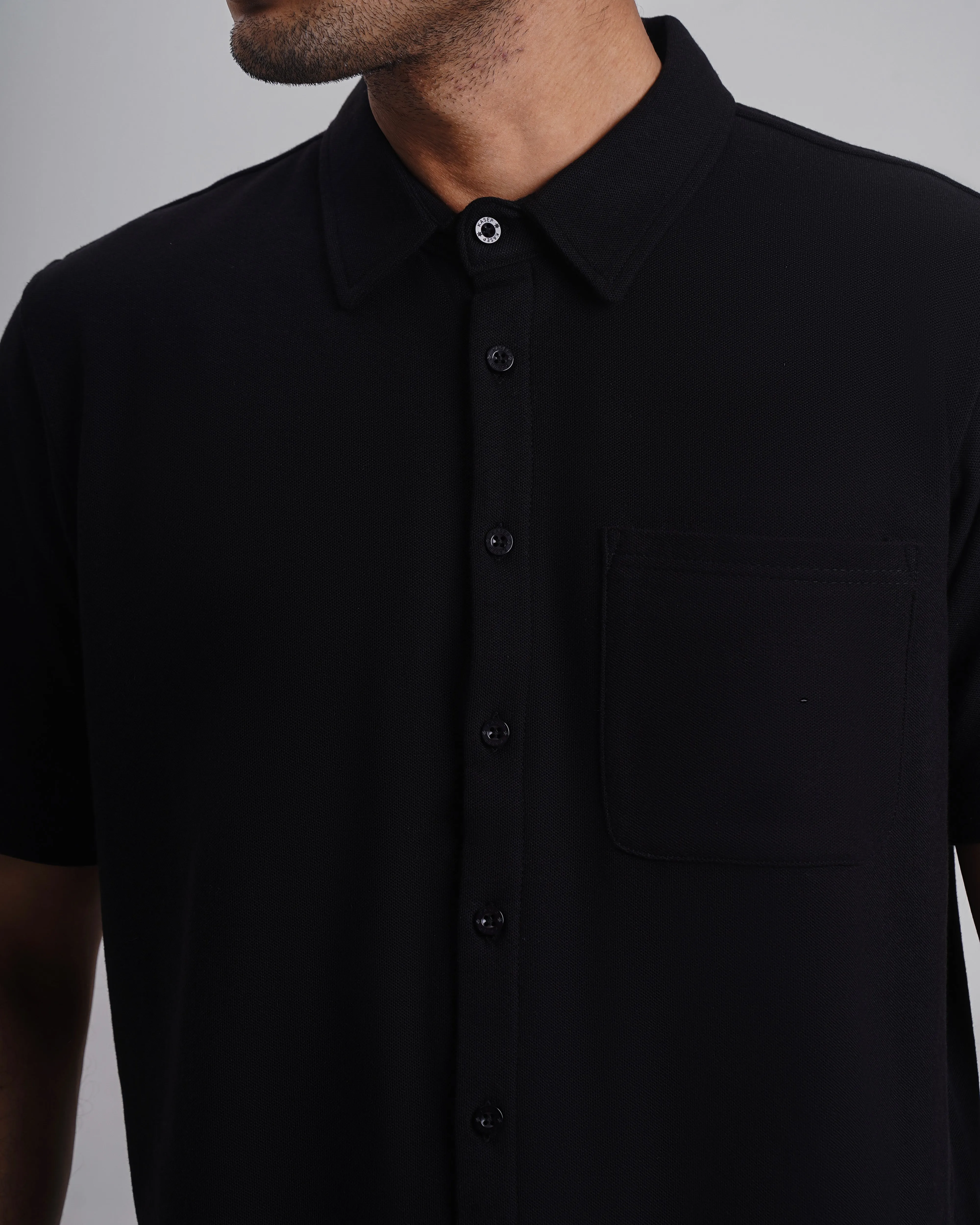 CLASSIC SHIRT SHORT SLEEVE