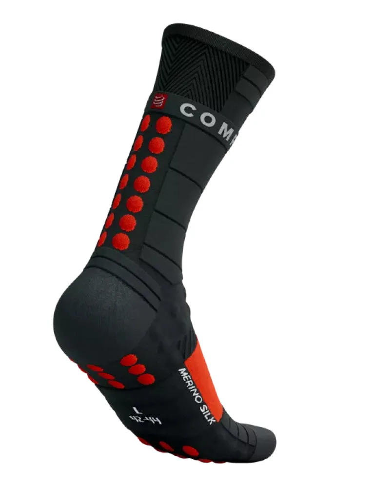 Compressport | Pro Racing Socks | Winter Run | Black / High Risk Red