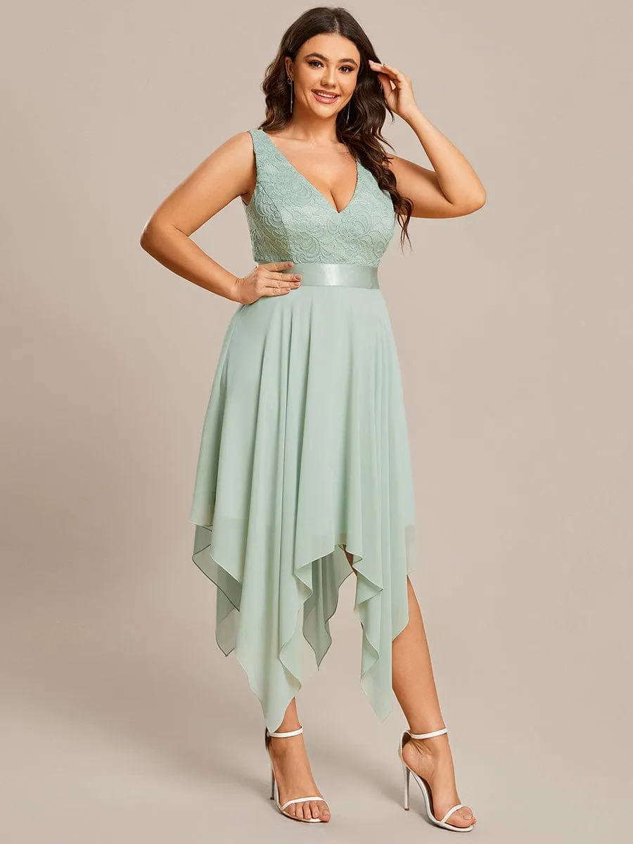 Plus Size Stunning V Neck Prom Lace Dress for Women